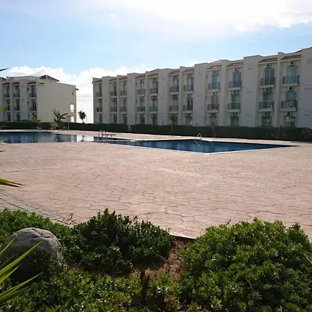 Apartament 2-bed Apartment, Seaview Resort, Large Communal Pool Boghaz