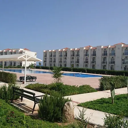 2-bed Apartment, Seaview Resort, Large Communal Pool Apartment *